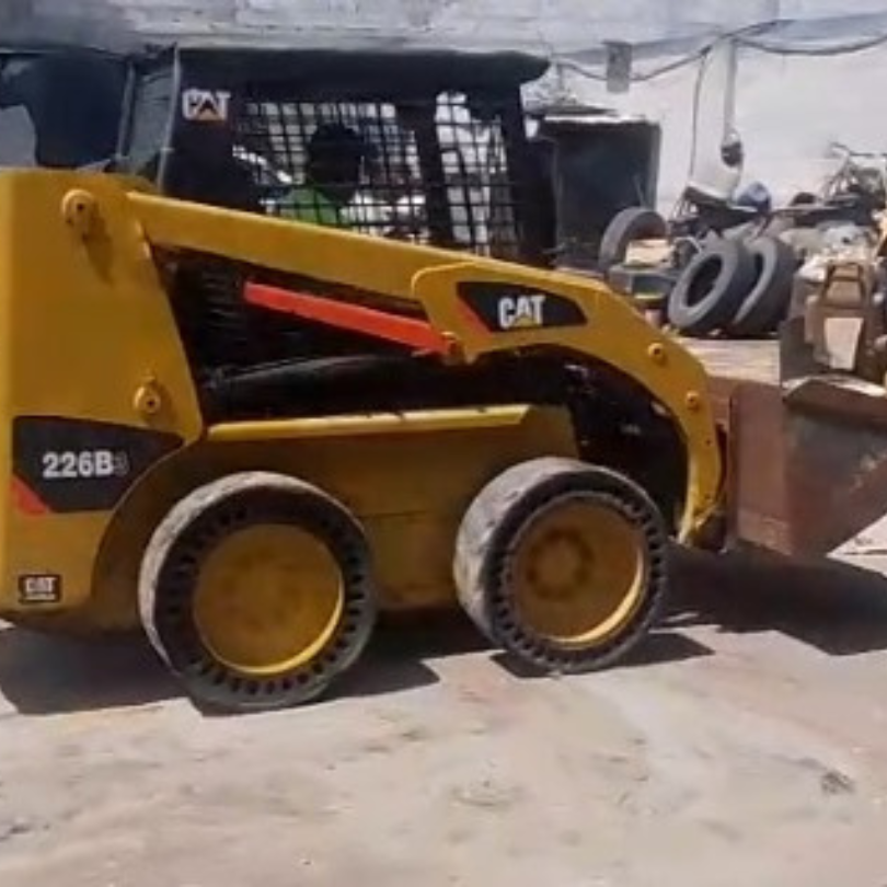 venta de minicargador caterpillar