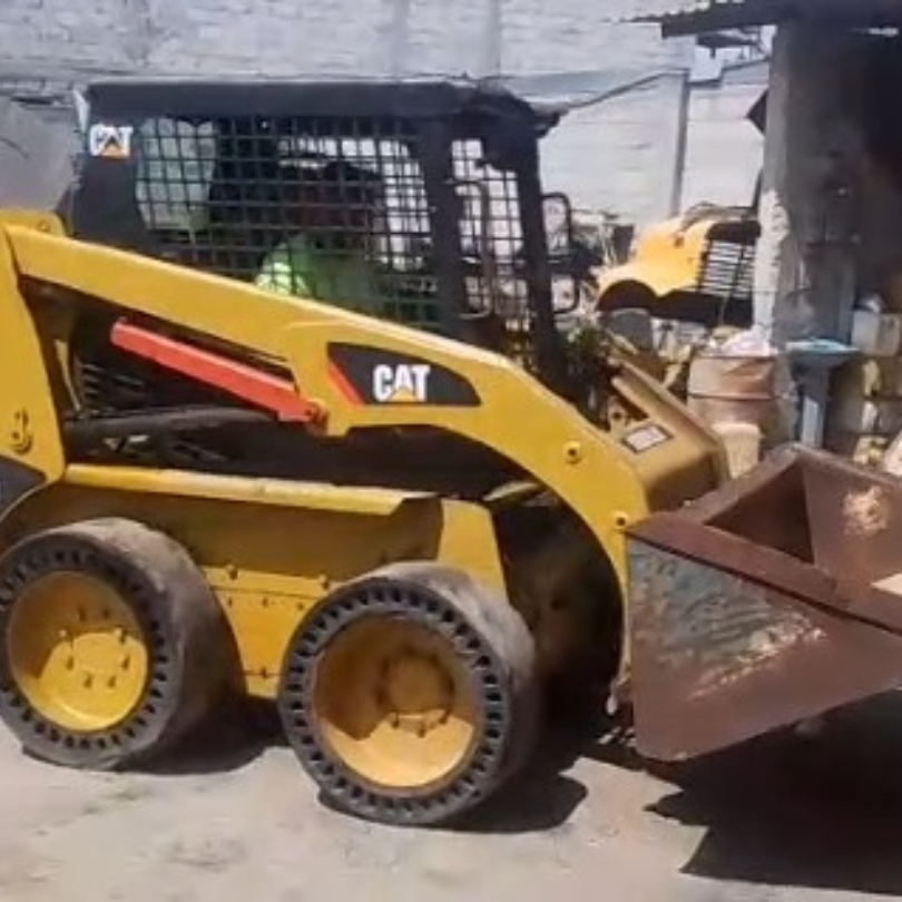 venta de minicargador caterpillar